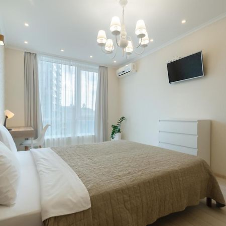 Petrovdom Apartments 3-143 In Rc Central Park, 7 John Mccain Street 키예프 외부 사진