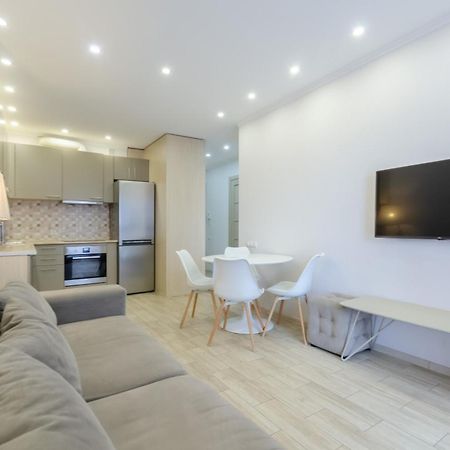 Petrovdom Apartments 3-143 In Rc Central Park, 7 John Mccain Street 키예프 외부 사진