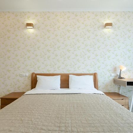 Petrovdom Apartments 3-143 In Rc Central Park, 7 John Mccain Street 키예프 외부 사진