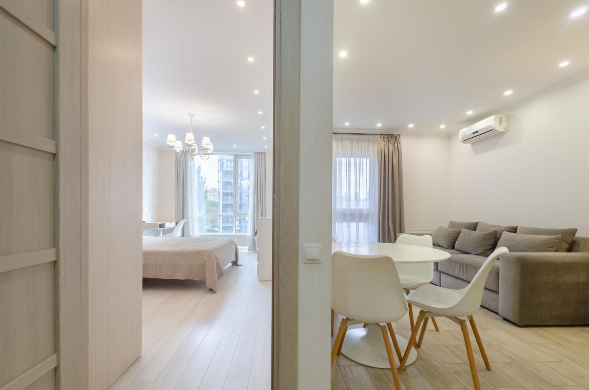 Petrovdom Apartments 3-143 In Rc Central Park, 7 John Mccain Street 키예프 외부 사진