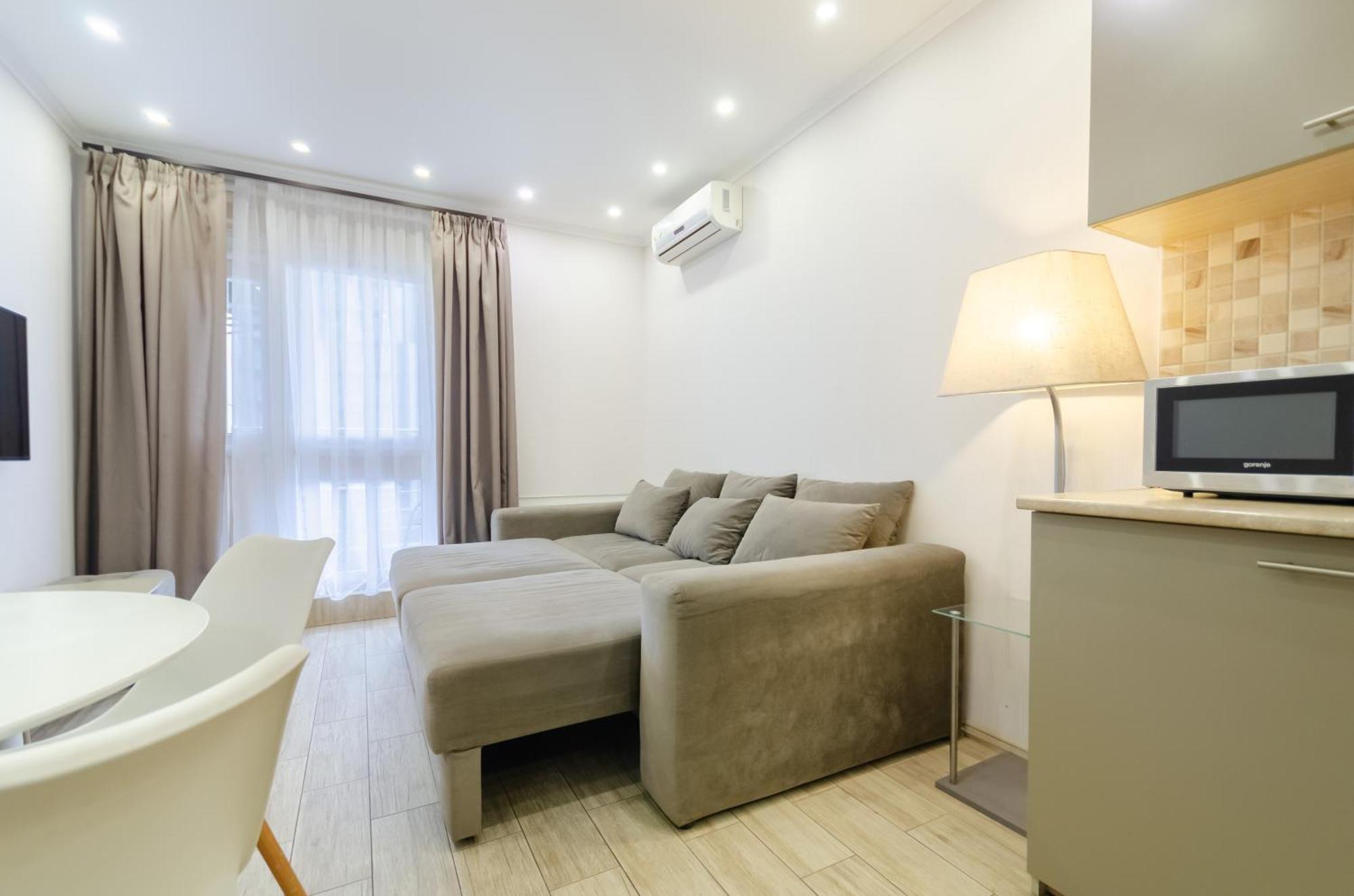 Petrovdom Apartments 3-143 In Rc Central Park, 7 John Mccain Street 키예프 외부 사진